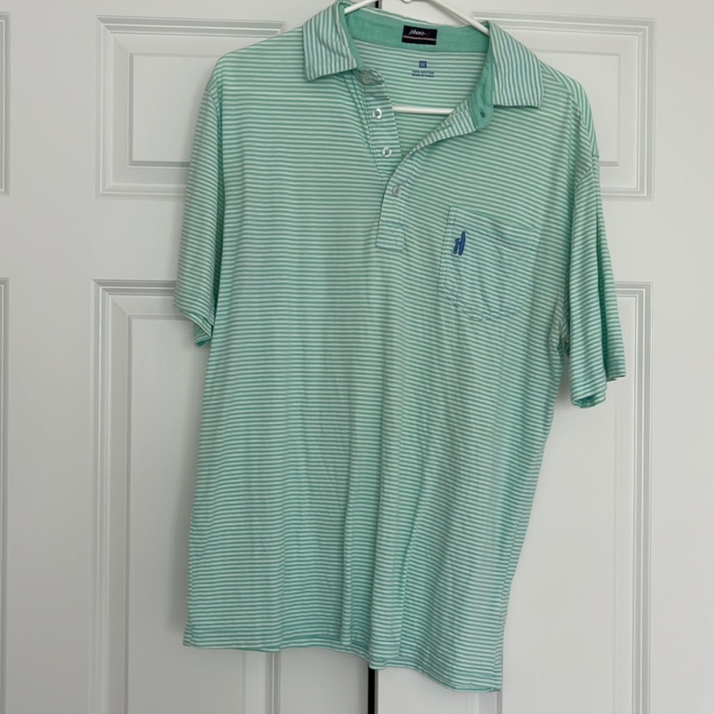 Johnnie-O polo. Size M